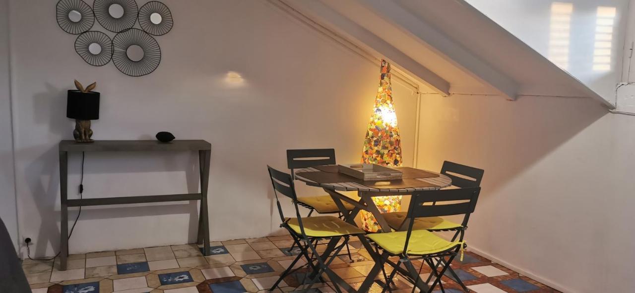 Malendure Bay Appartements Bouillante Ngoại thất bức ảnh